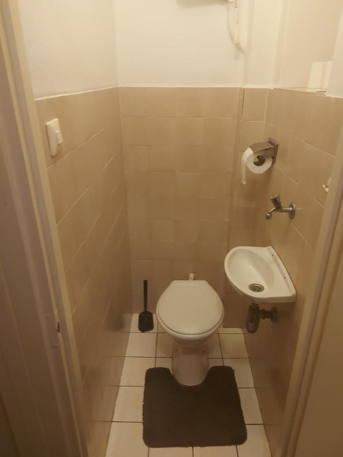Setany Apartmanhaz Fonyód Exteriör bild